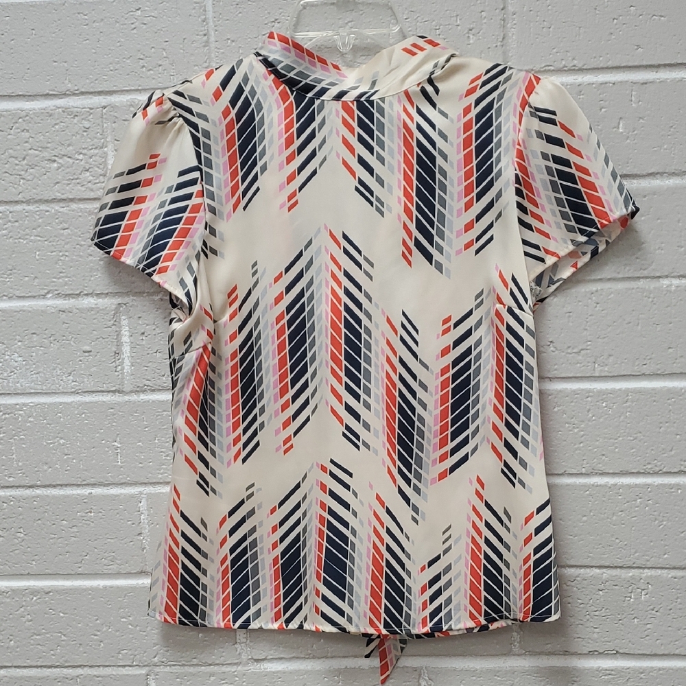 3/$20 Geometric Patterned Short Sleeve Blouse